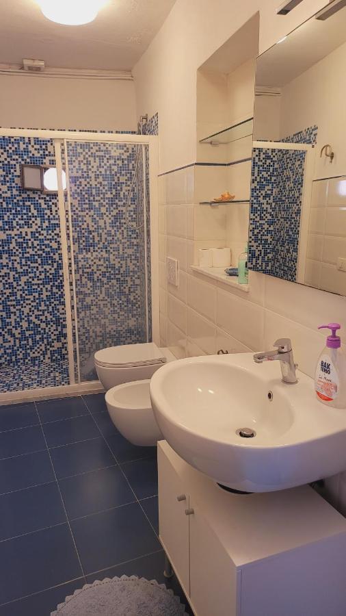 לריצ'י L'Arpara Casa Al Molo Dal Mare Al Castello מראה חיצוני תמונה
